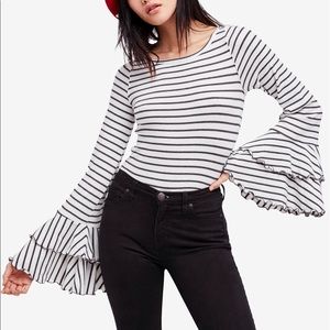 Free people good find bell sleeve top NWOT